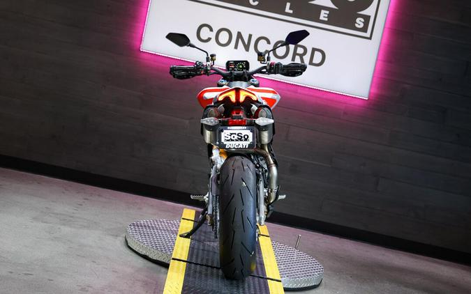 2027 Ducati Hypermotard V2 Sp