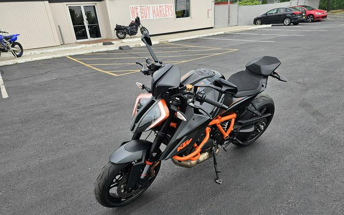 2020 KTM 1290 SUPER DUKE R