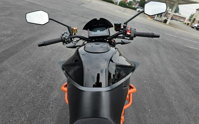 2020 KTM 1290 SUPER DUKE R