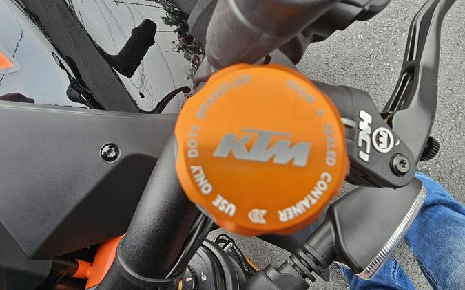 2020 KTM 1290 SUPER DUKE R