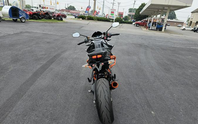 2020 KTM 1290 SUPER DUKE R