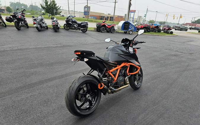 2020 KTM 1290 SUPER DUKE R