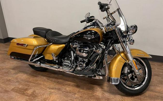 2017 Harley-Davidson® FLHR - Road King®