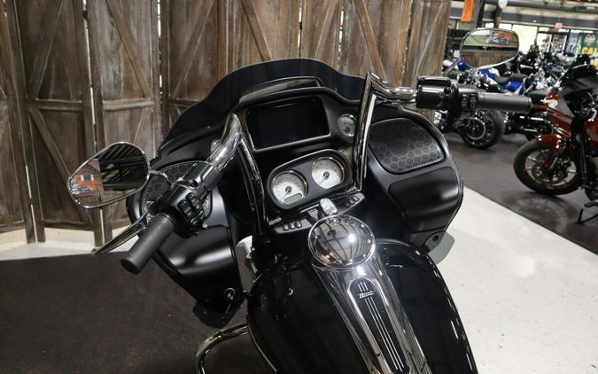 2023 Road Glide® (FLTRX)