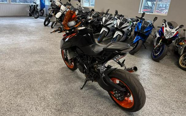 2019 KTM 1290 Super Duke R