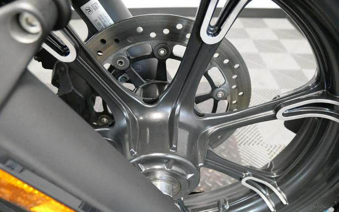 2022 Indian Motorcycle® Chief Dark Horse® Black Smoke