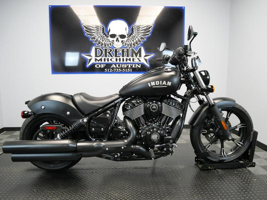 2022 Indian Motorcycle® Chief Dark Horse® Black Smoke
