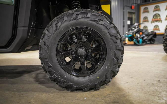 2026 Can-Am Defender MAX DPS CAB HD10