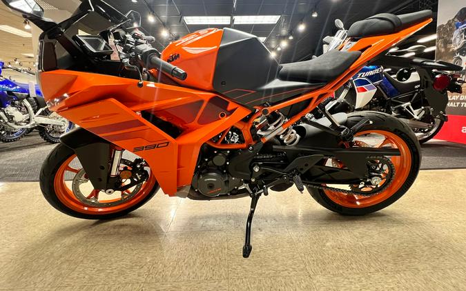 2024 KTM RC 390