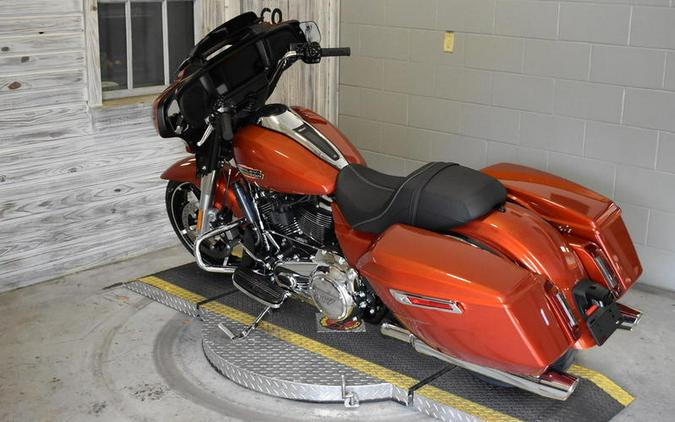 2024 Harley-Davidson® FLHX - Street Glide®