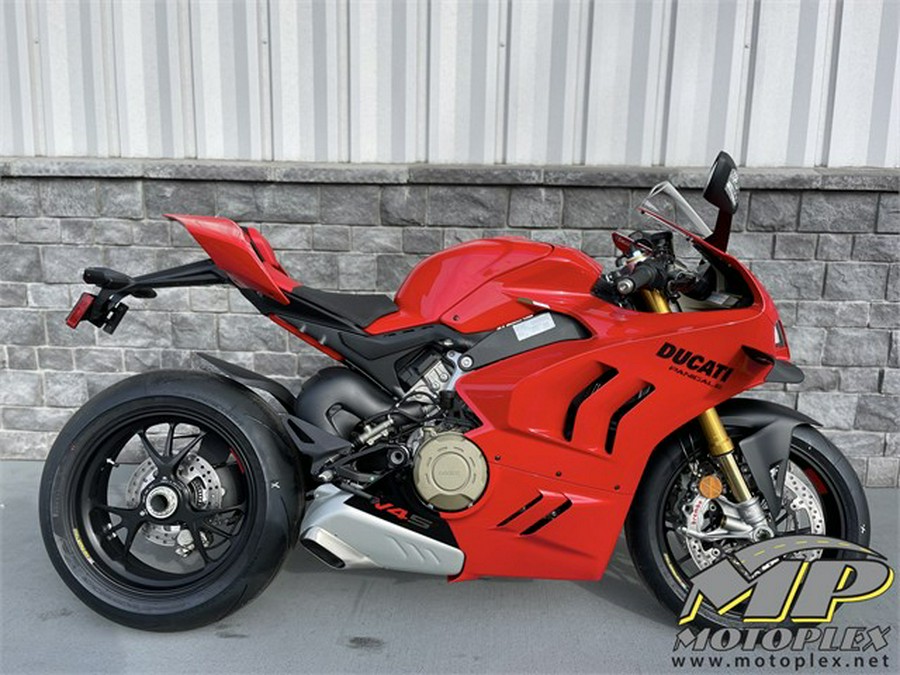 2023 Ducati Panigale V4 S