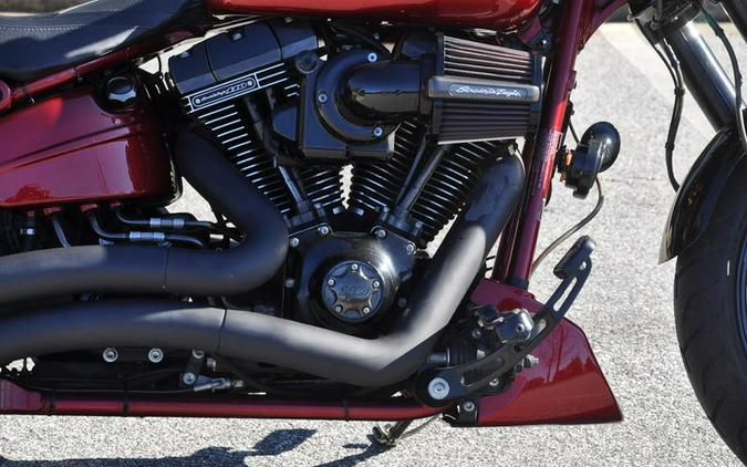 2017 Harley-Davidson® FXSE - CVO™ Pro Street Breakout®