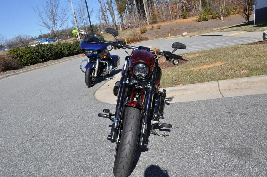 2017 Harley-Davidson® FXSE - CVO™ Pro Street Breakout®