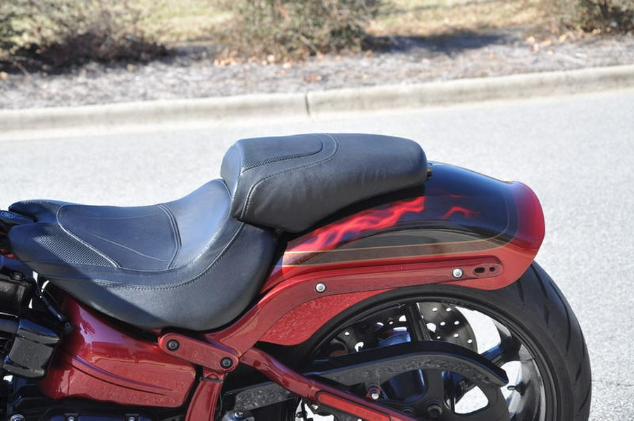 2017 Harley-Davidson® FXSE - CVO™ Pro Street Breakout®