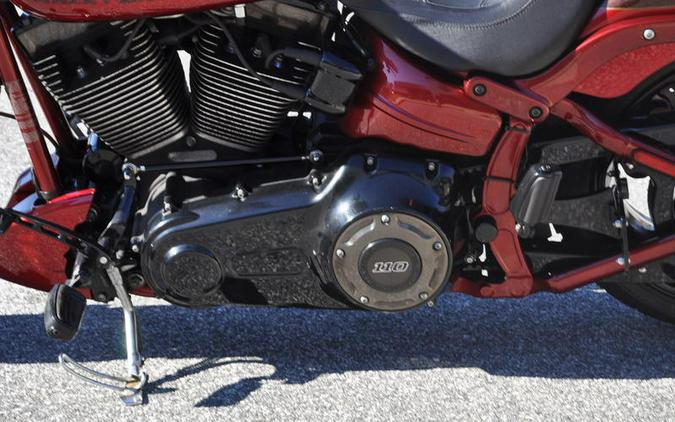 2017 Harley-Davidson® FXSE - CVO™ Pro Street Breakout®