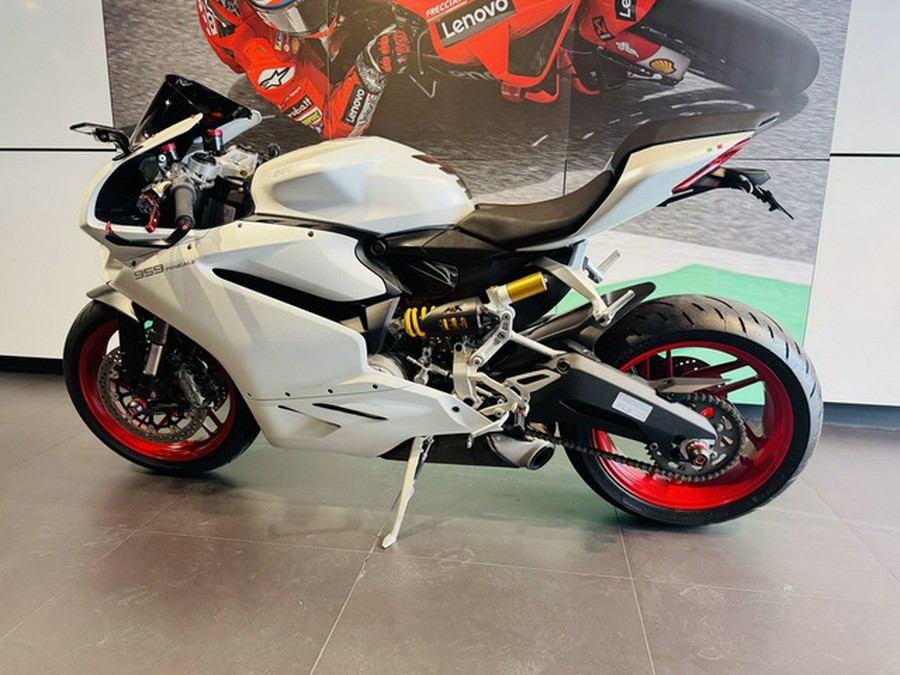 2017 Ducati Panigale 959 Arctic White Silk