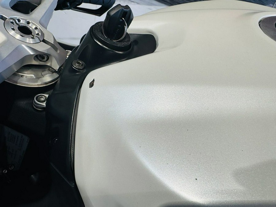 2017 Ducati Panigale 959 Arctic White Silk