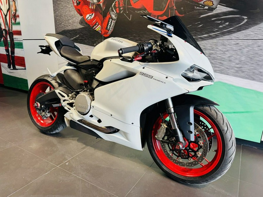 2017 Ducati Panigale 959 Arctic White Silk