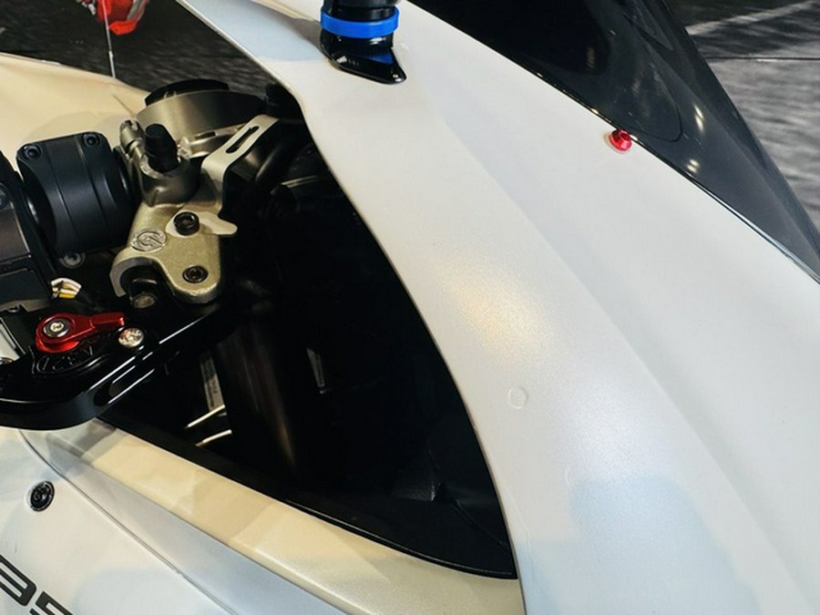 2017 Ducati Panigale 959 Arctic White Silk