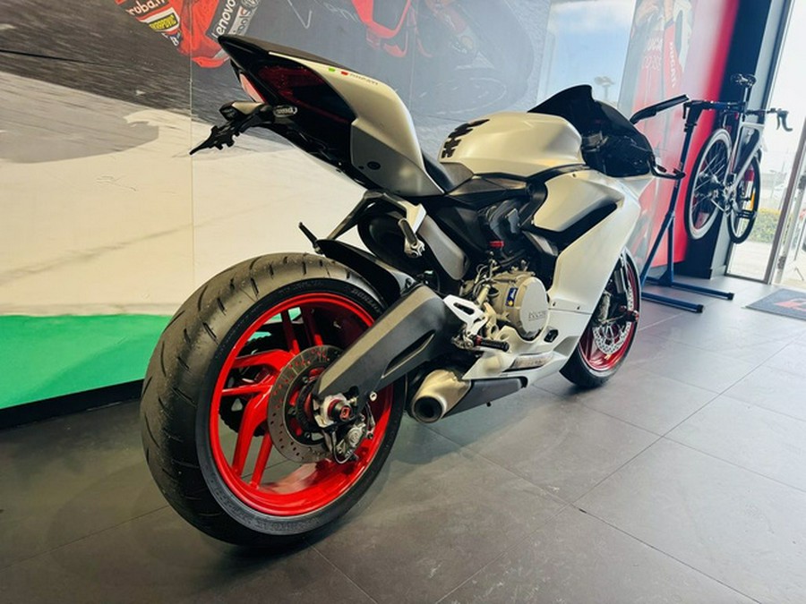 2017 Ducati Panigale 959 Arctic White Silk