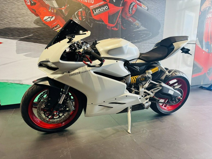 2017 Ducati Panigale 959 Arctic White Silk