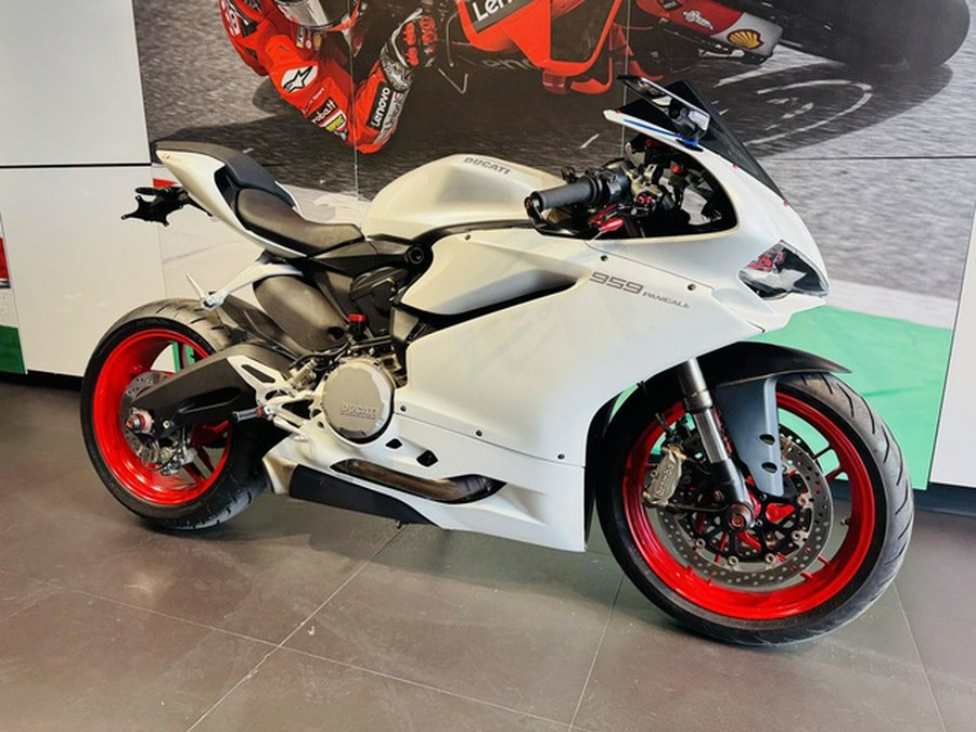 2017 Ducati Panigale 959 Arctic White Silk