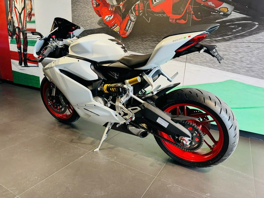 2017 Ducati Panigale 959 Arctic White Silk