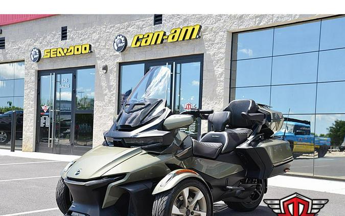 2021 Can-Am Spyder RT Sea-to-Sky