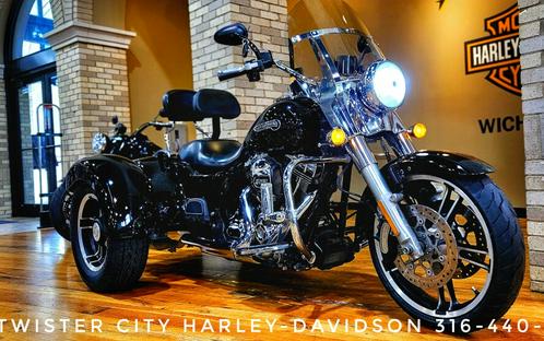 USED 2016 Harley-Davidson Freewheeler, FLRT