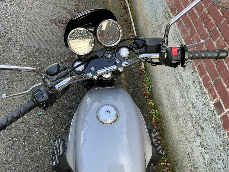 2018 Moto Guzzi V7