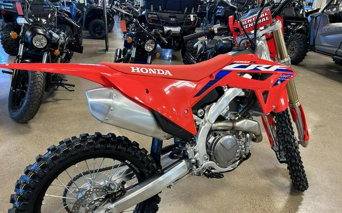 2023 Honda CRF450R Review [Glen Helen Raceway Track Test]