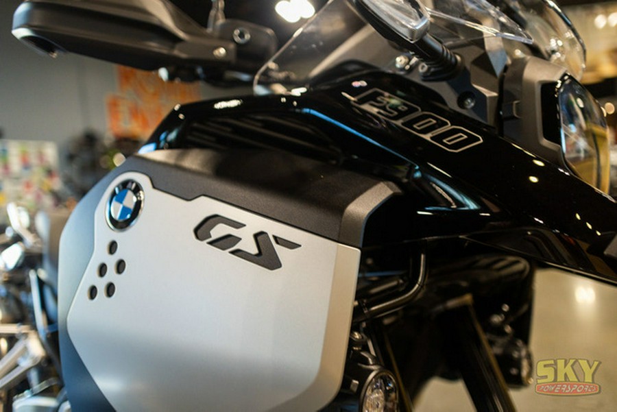 2024 BMW F 900 GS Adventure Blackstorm Metallic