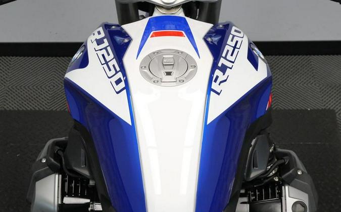 2023 BMW R 1250 R Premium