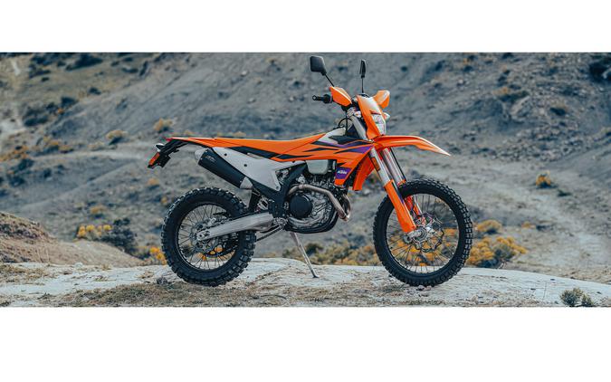 2024 KTM 500 EXC-F Six Days First Look [Fast Facts]