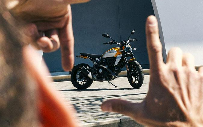 2024 Ducati Scrambler Icon