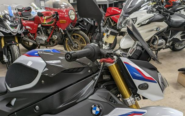 2018 BMW S 1000 R