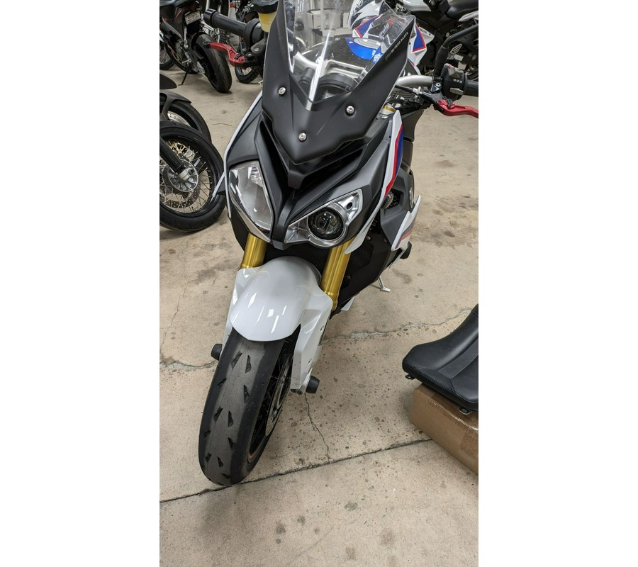 2018 BMW S 1000 R