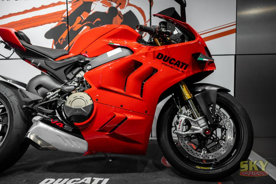 2024 Ducati Panigale V4 S Red