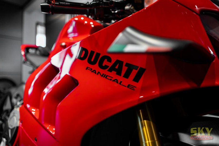 2024 Ducati Panigale V4 S Red