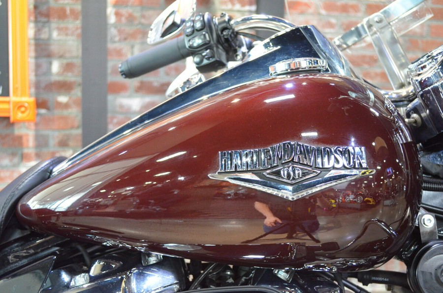 2022 Harley-Davidson Road King Midnight Crimson