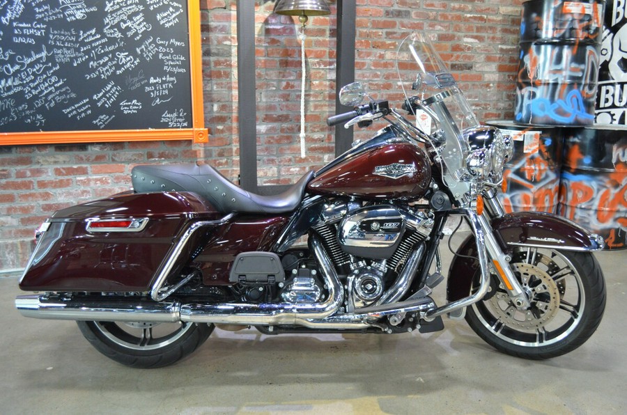 2022 Harley-Davidson Road King Midnight Crimson