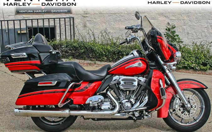 2016 Harley-Davidson® FLHTKSE - CVO™ Limited
