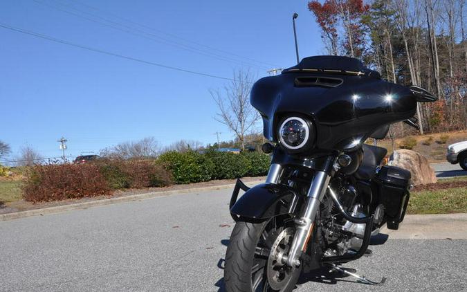 2019 Harley-Davidson® FLHT - Electra Glide® Standard