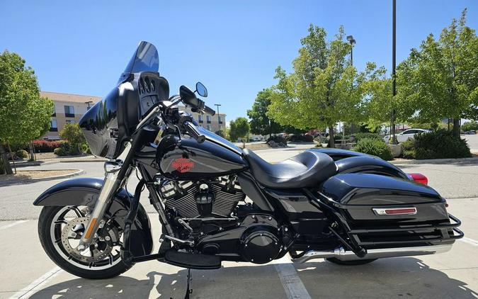 2019 Harley-Davidson® FLHT - Electra Glide® Standard