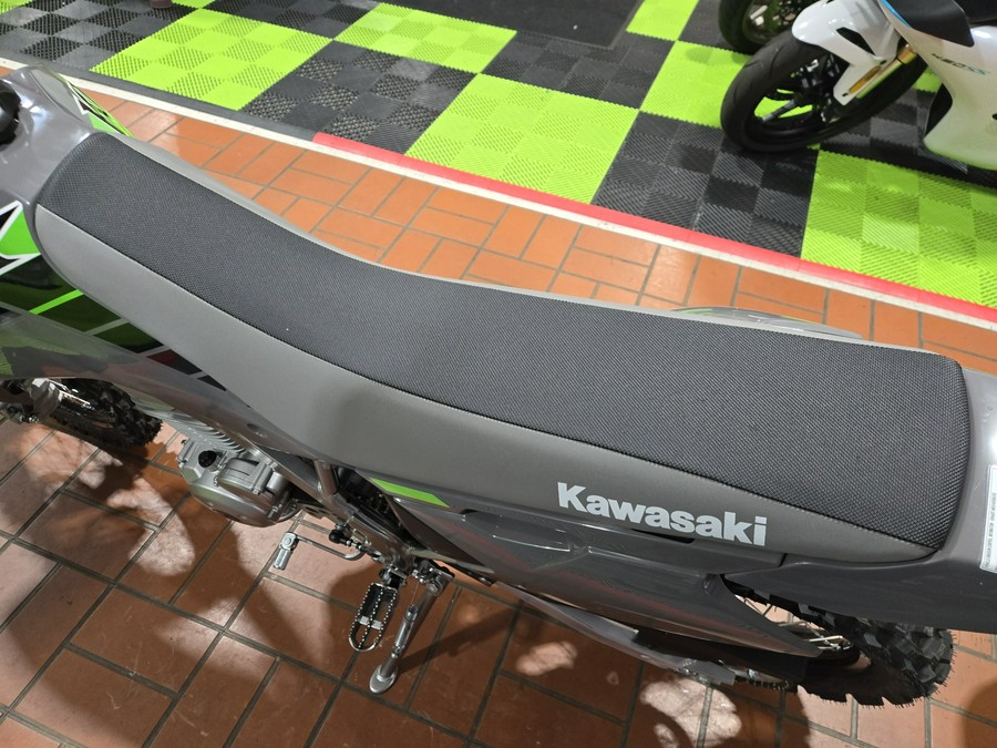 2025 Kawasaki KLX 140R