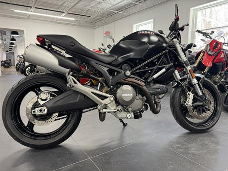 2014 Ducati Monster 696