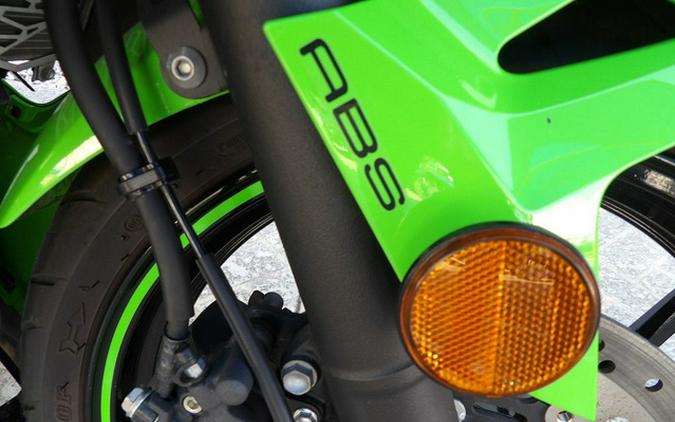 2025 Kawasaki Ninja 500 KRT Edition SE ABS SE ABS