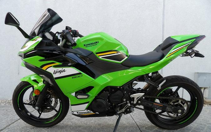 2025 Kawasaki Ninja 500 KRT Edition SE ABS SE ABS