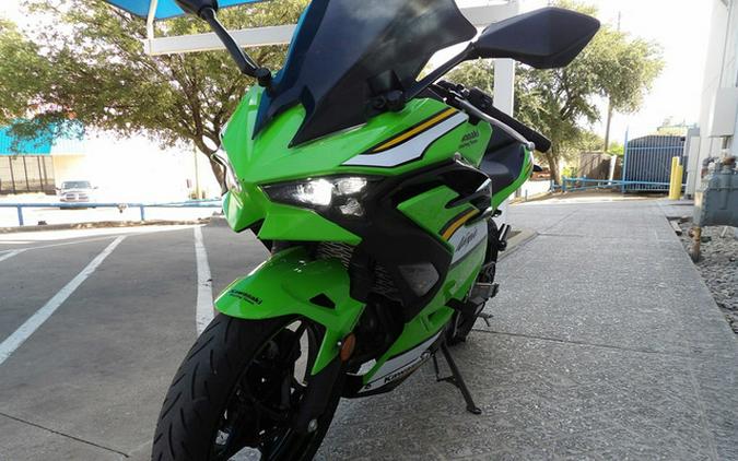 2025 Kawasaki Ninja 500 KRT Edition SE ABS SE ABS