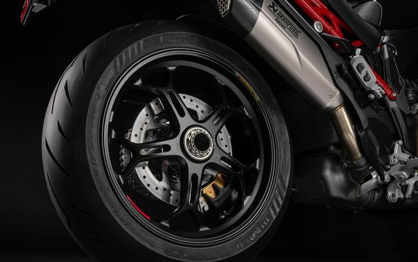 2027 Ducati Multistrada V4 Pikes Peak